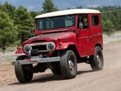 Megfiatalodott az 57 éves Toyota Land Cruiser