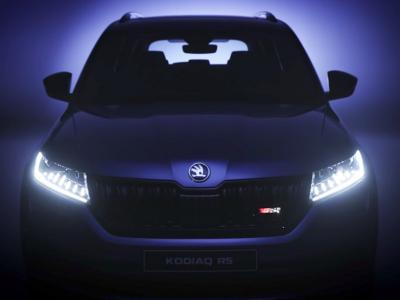 Csajozós lesz a sportos Škoda Kodiaq belülről